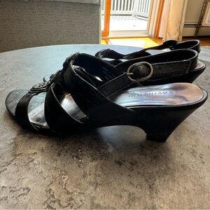 Covington black sandals